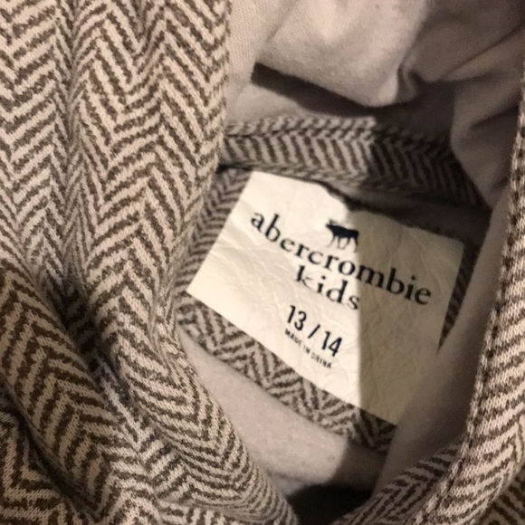 Lot of boys sweaters Sz 10-12 good condition Nike Abercrombie - Picture 4 of 6